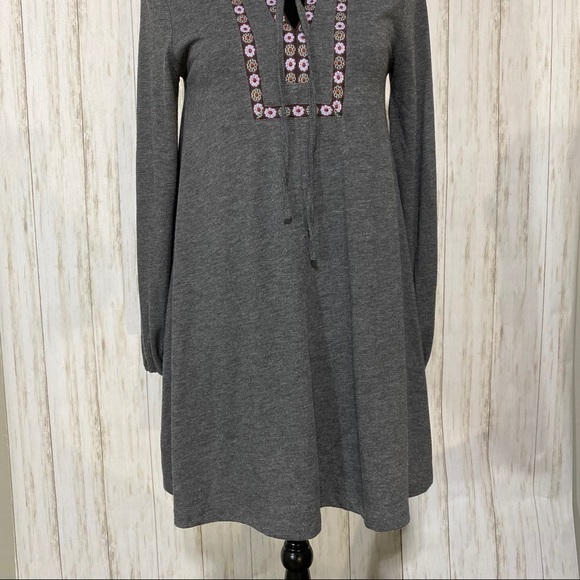 Altar’d State Gray swing dress Out for Coffee size xs - Picture 4 of 8
